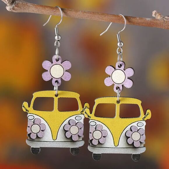 NIB- 2 sets ADORABLE VW Bus Earrings Hippie fun 60's retro Pink & yellow Cuties - Picture 2 of 5